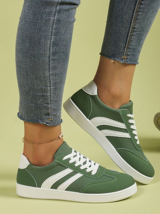 Damen Modische Sneakers im sportlichen Design mit Kontraststreifen R&B