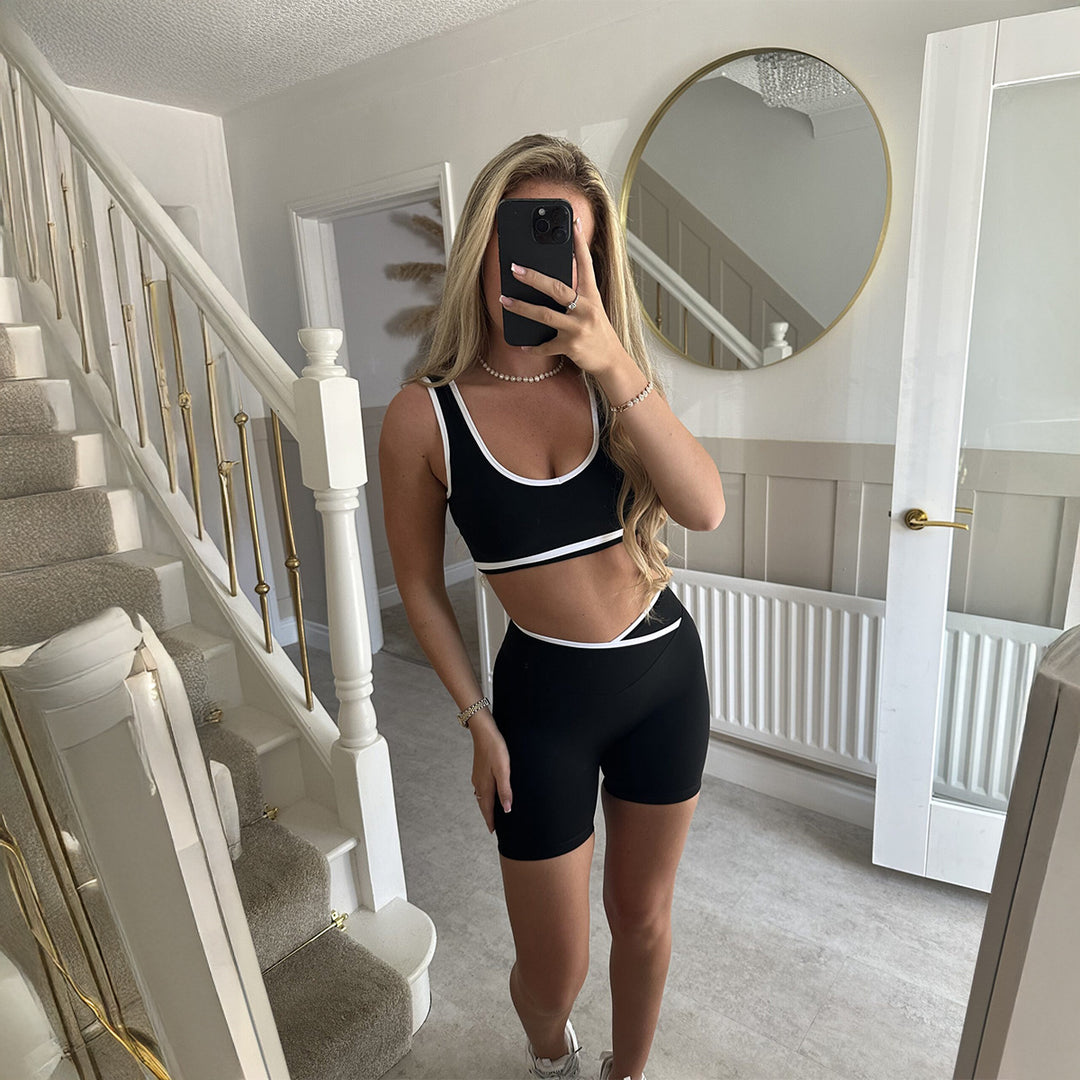 Damen Sportliches Oberteil und Shorts Set R&B
