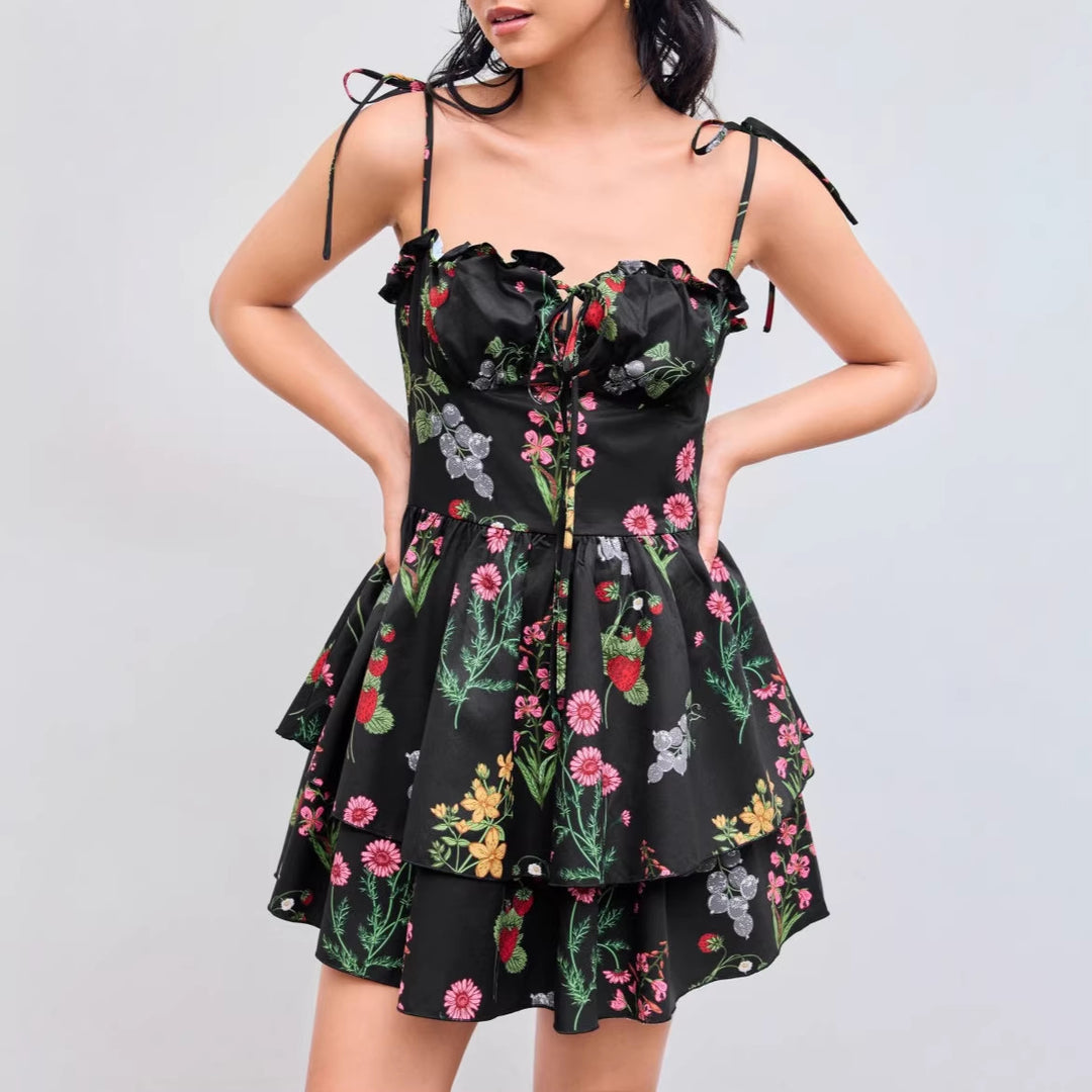 Damen Minikleid mit Blumenmuster und bordeauxfarbenem Unterrock R&B