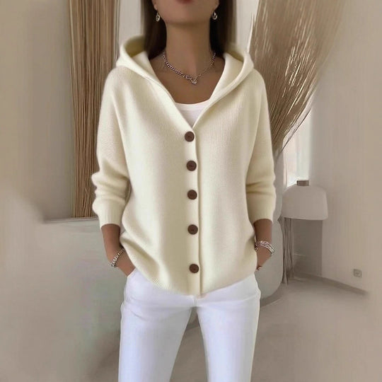 Damen Kapuzenstrickjacke mit Praktischen Knopfdetails und Lässigem Schnitt R&B