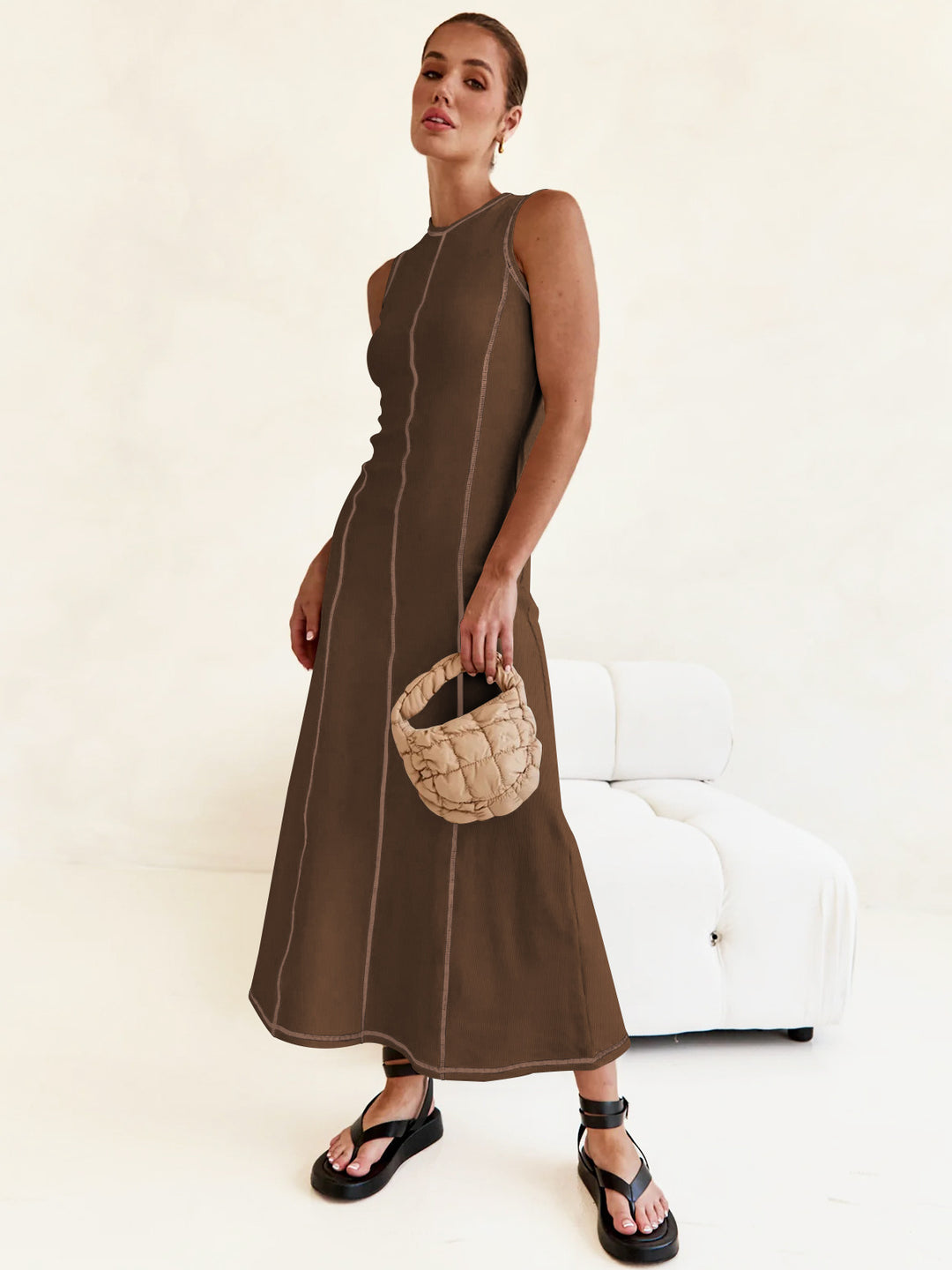 Damen Elegantes Maxikleid mit subtilen Nähdetails R&B