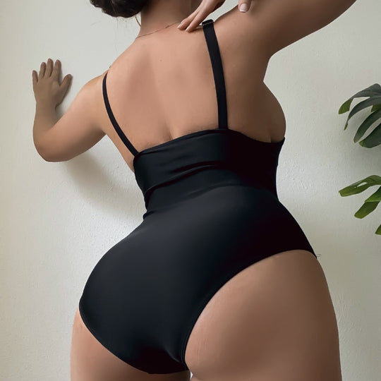 Damen Einteiliger Badeanzug mit transparenten Einsätzen und asymmetrischem Design R&B