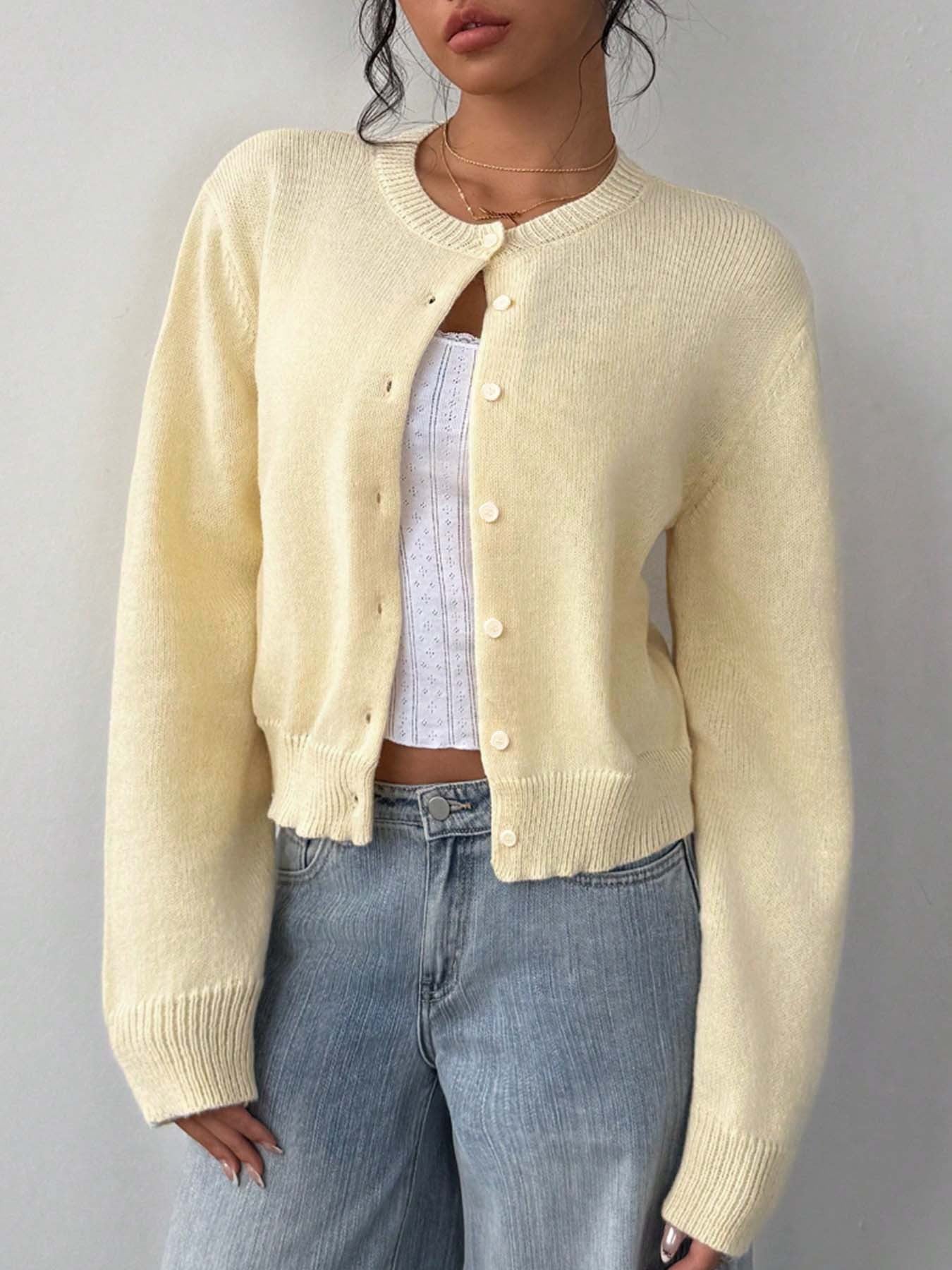 Damen leichte Strickjacke mit Knopfdetails und Rundhalsausschnitt