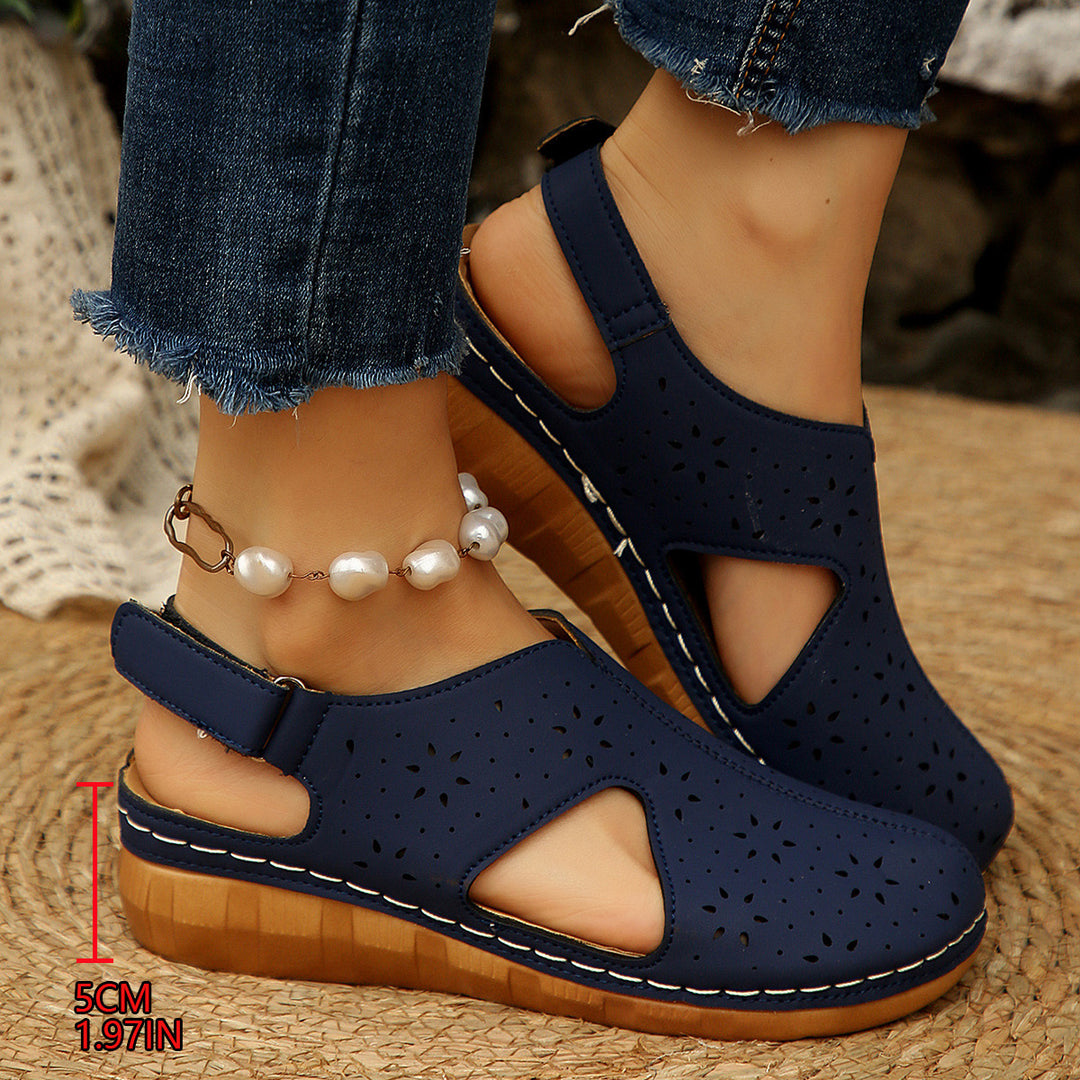 Damen luftige Sandalen mit modischem Cut-Out-Design R&B
