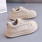 Damen Chunky Sneakers mit stabiler Gummisohle und elegantem Obermaterial R&B