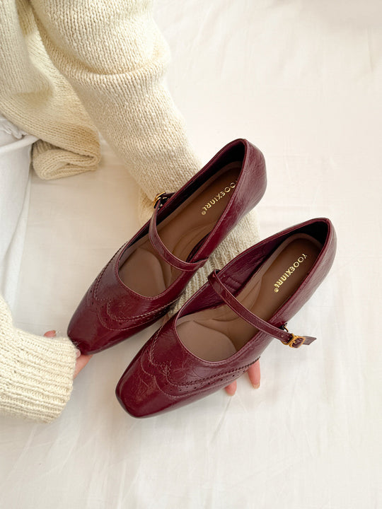 Damen Mary Jane Ballerinas mit elegantem Riemchen und verspieltem Detail R&B