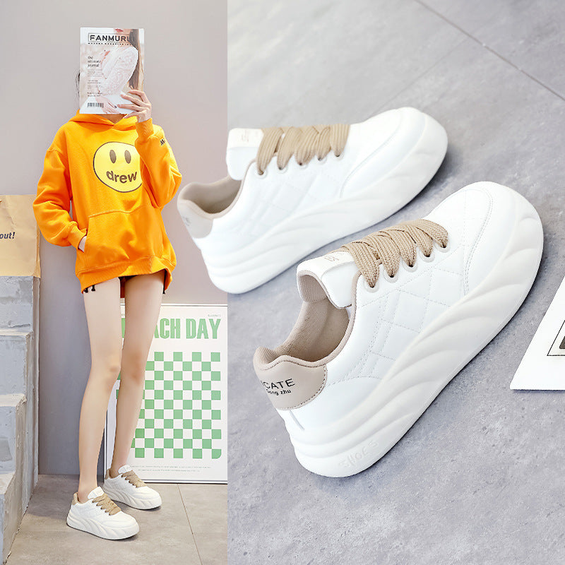 Damen Sneaker mit bequemer dämpfender Sohle und stylischem Design R&B