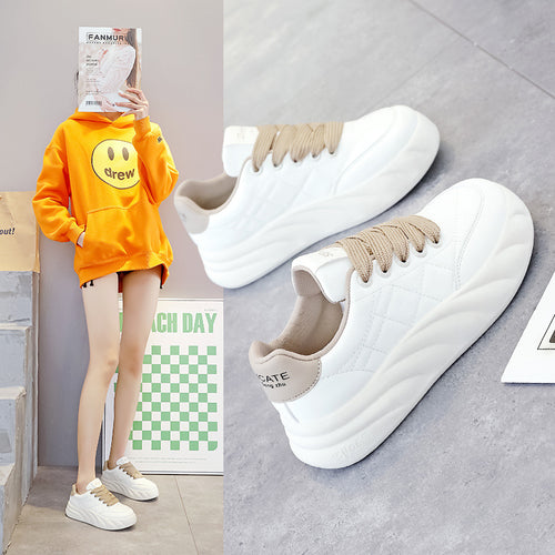 Damen Sneaker mit bequemer dämpfender Sohle und stylischem Design R&B