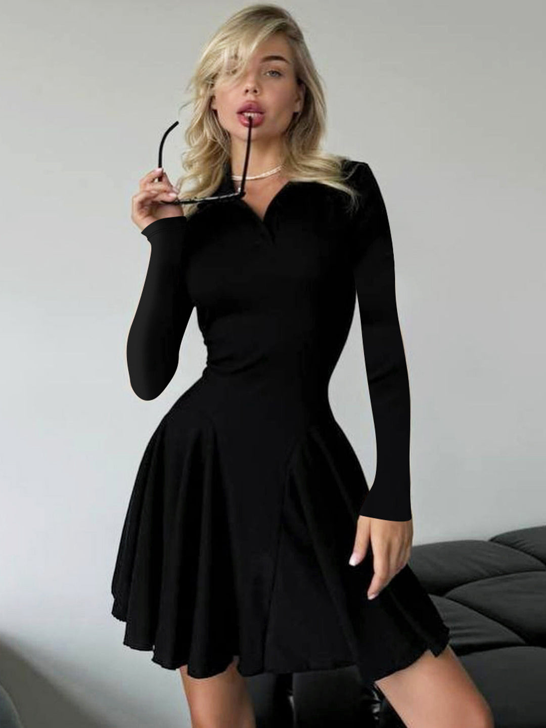 Damen Polo-Kleid mit langen Ärmeln und schwingendem Rock R&B