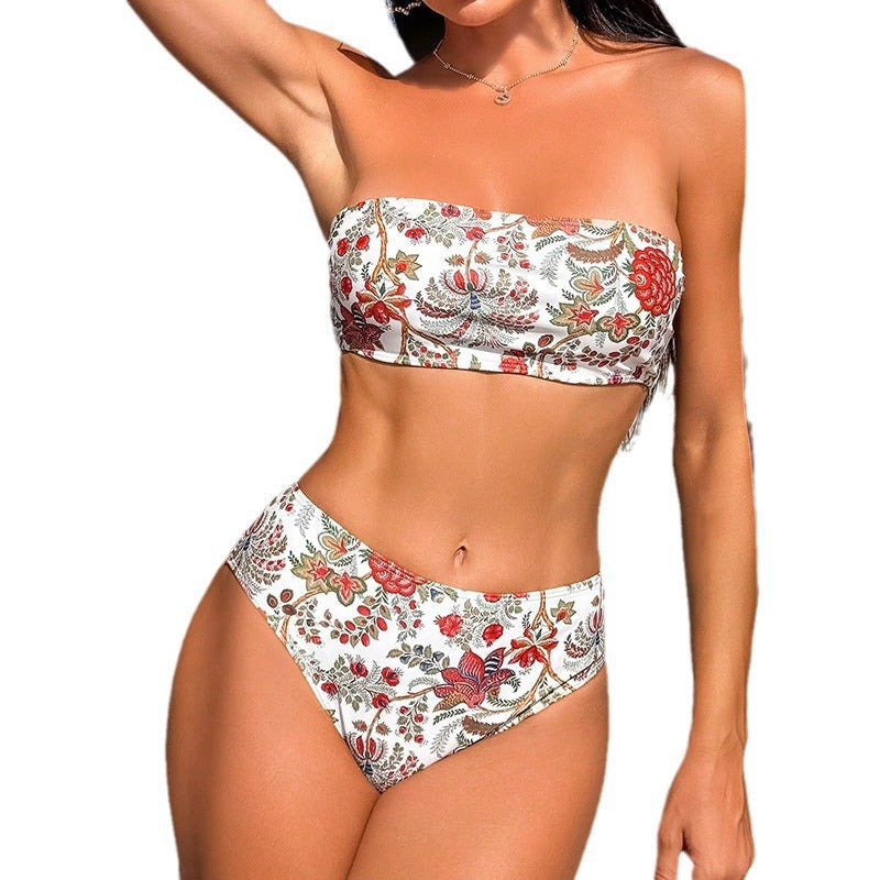Damen Bandeau-Bikini mit hochgeschnittenem Slip und floralen Akzenten