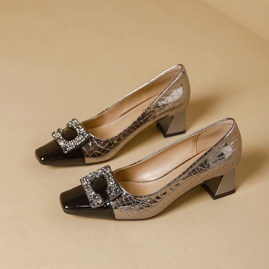 Damen elegante Pumps mit funkelndem Schmuckdetail und Absatz R&B