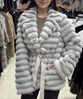 Damen Flauschiger Boucle-Cardigan mit Bindegürtel und weitem Schnitt