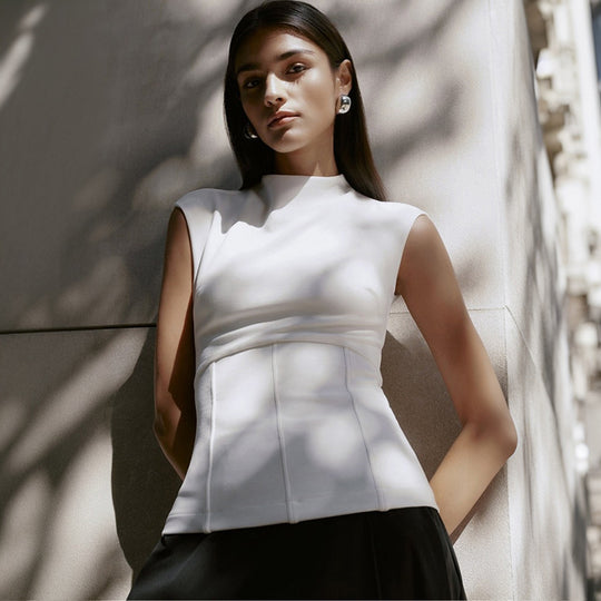 Damen Figurumspielendes Top mit elegantem High-Neck und schmalem Schnitt R&B