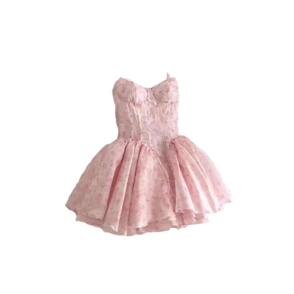 Damen Cocktailkleid mit trägerlosem Oberteil und schwingendem Tüllrock R&B