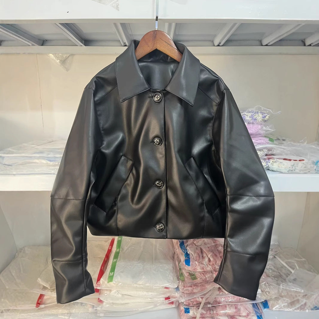 Damen Kunstlederjacke mit modernen Knopfdetails R&B