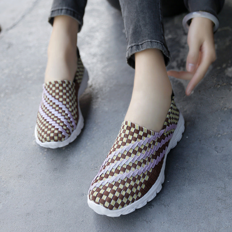 Damen Bequeme Slip-On Sneakers mit atmungsaktiver Faserstruktur