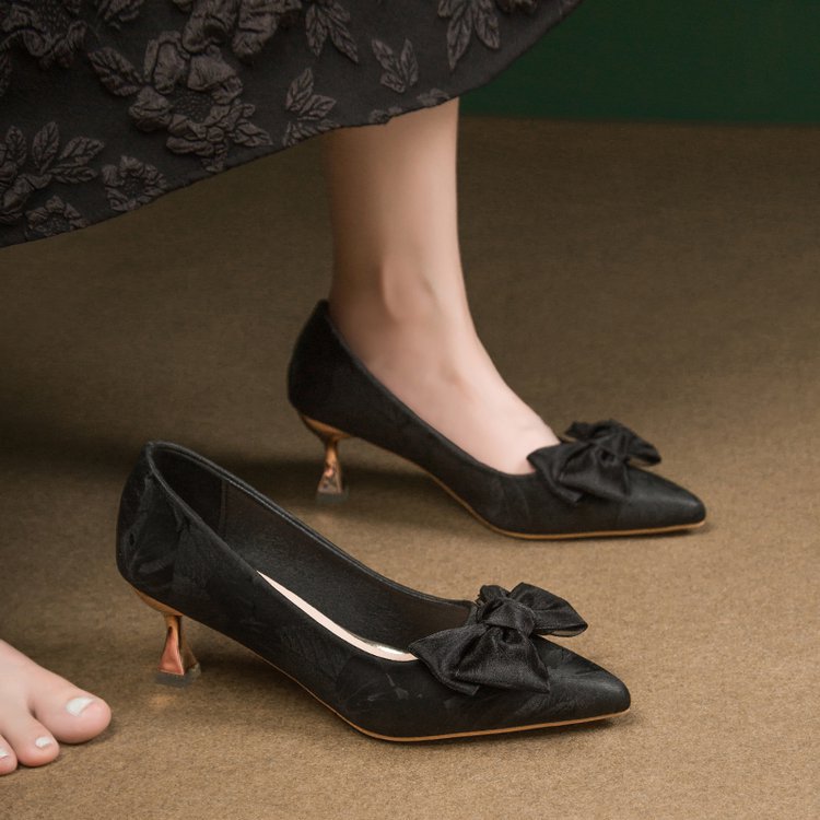 Damen elegante Pumps mit dekorativem Schleifenakzent