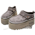 Damen Plattform Clogs mit dekorativem Reliefdesign und verstellbarem Riemen R&B