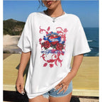 Damen T-Shirt mit kreativem Katzenmotiv und verspielter Schleife R&B