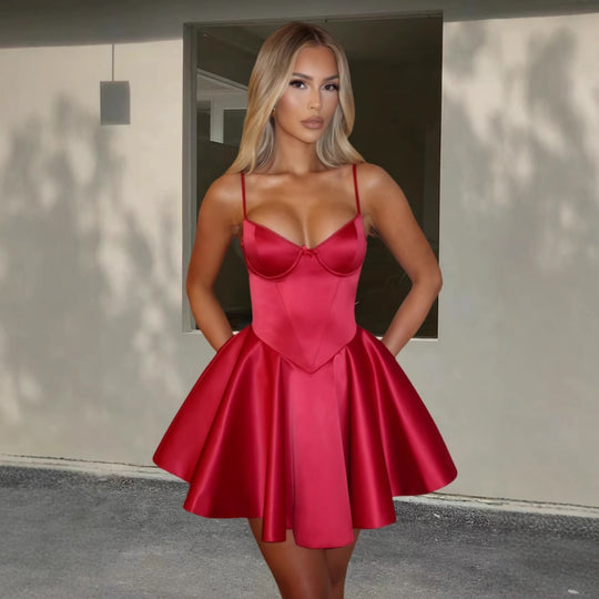 Damen Couture Mini-Kleid mit schickem A-Linien Schnitt und Spaghettiträgern R&B