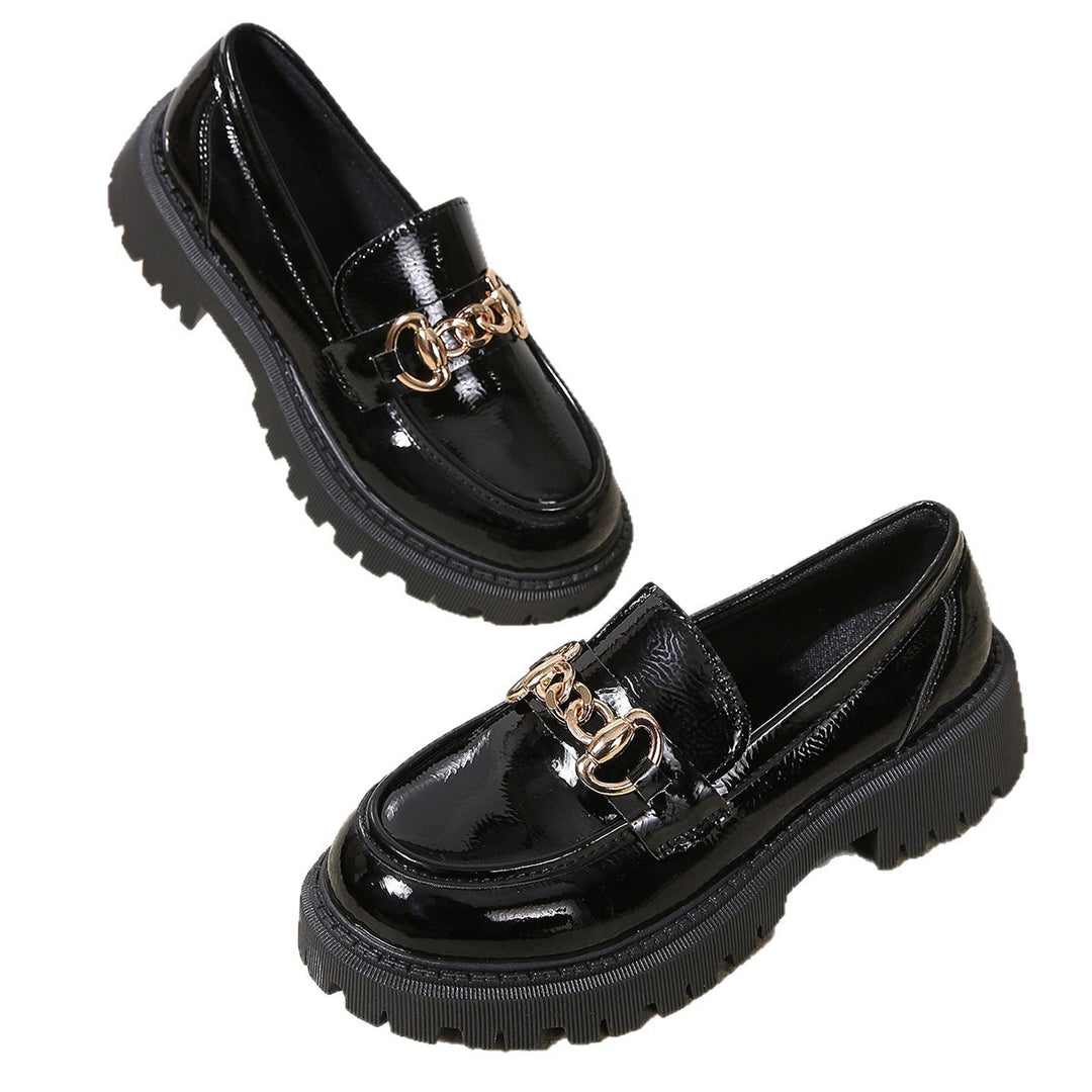 Damen nan robuste Loafer mit profilierter Traktorsohle und dekorativer Metallketten-Applikation R&B