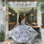 Damen Maxikleid mit floralem Design und feinster Drapierung
