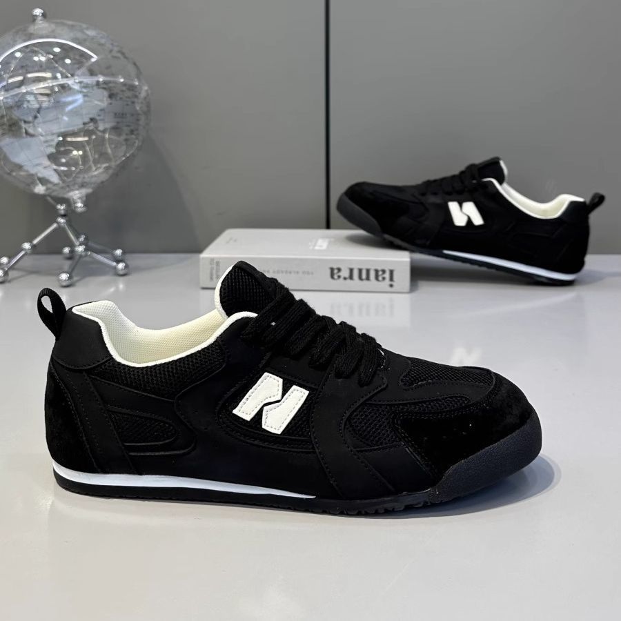 Damen Sportliche Sneakers mit atmungsaktiver Mesh-Oberfläche und flexiblem Sohlenprofil R&B