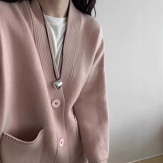 Damen Großer Strickcardigan mit tiefem V-Ausschnitt und praktischen Taschen R&B