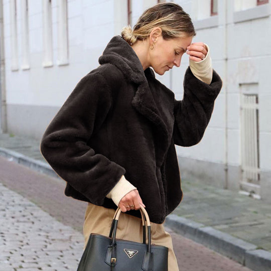 Damen Kuschelige Fleecejacke mit Reverskragen und Seitennaht R&B