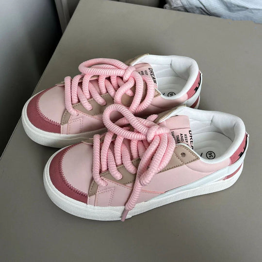 Damen Sportliche Sneaker mit robustem Obermaterial und klassischem Design R&B