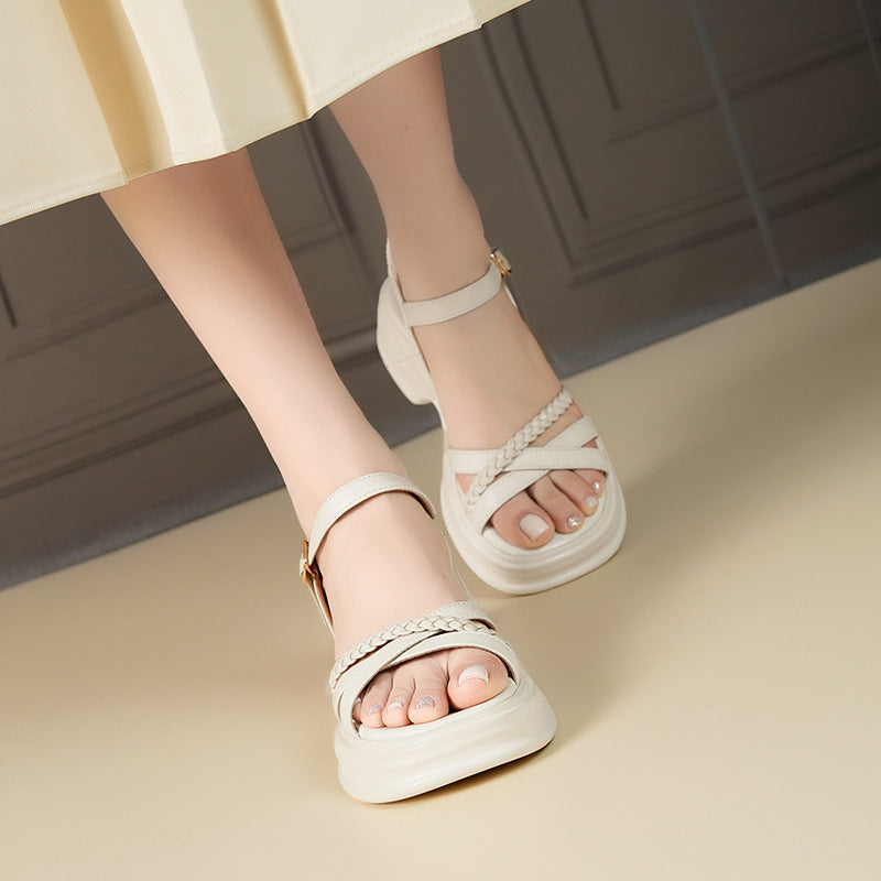 Damen Sandalen mit geflochtenem Riemen und stabiler Sohle R&B