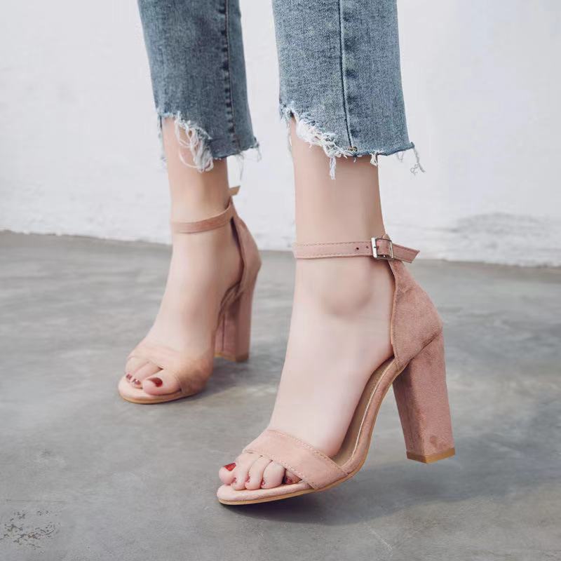 Damen elegante High Heel Sandalen mit breitem Riemen und Blockabsatz R&B