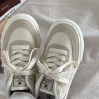 Damen Sportliche Sneakers mit einzigartiger Oberflächenstruktur und dämpfender Sohle R&B