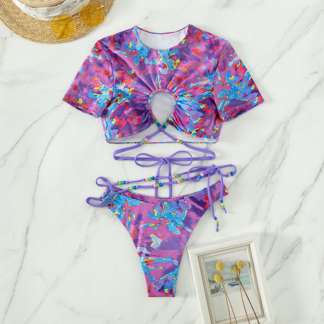 Damen Crop-Top Bikini-Set mit kreativem Schnitt und farbenfrohen Akzenten R&B