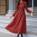 Damen gestricktes Maxikleid mit langen Ärmeln