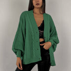 Damen Grobstrickjacke mit eleganter Knopfleiste und voluminösen Puffärmeln R&B