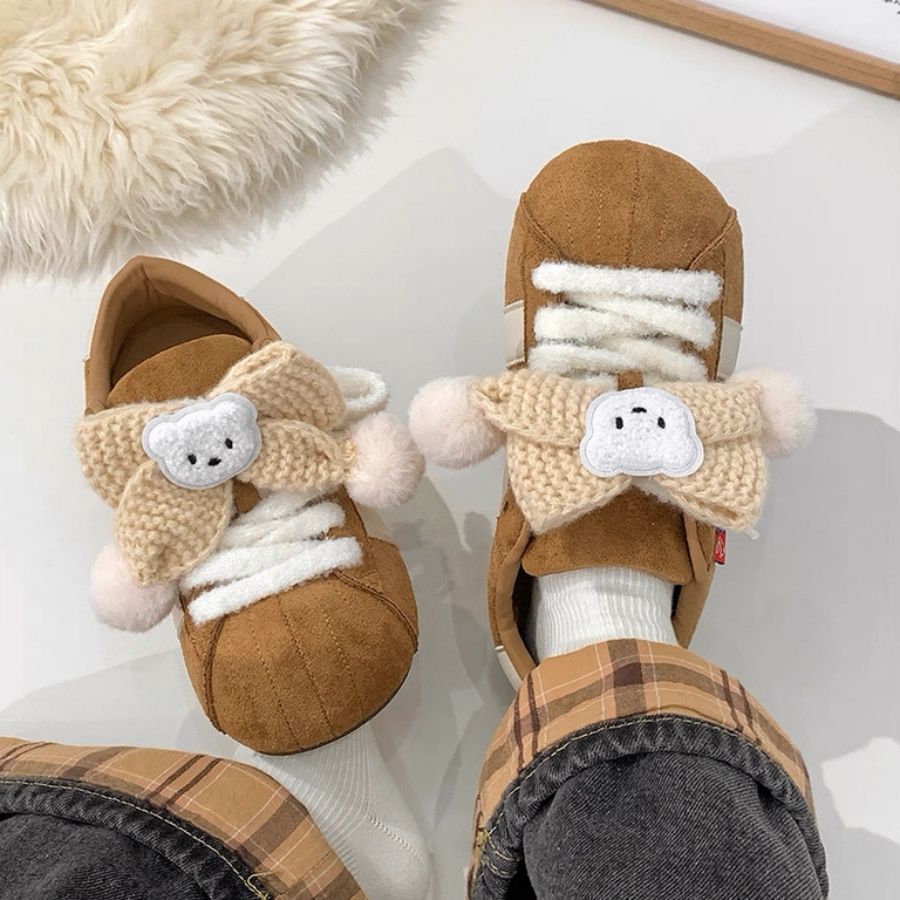 Damen Trendige Sneakers mit verspielten Knüpfdetails und kuscheligem Innenfutter