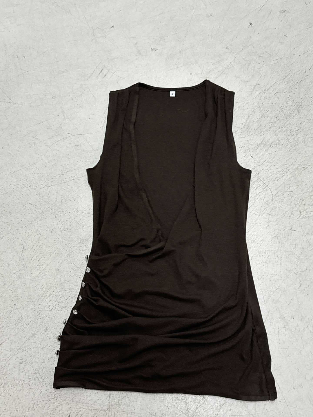 Damen Eleganter und figurbetonter Jumpsuit mit tiefem Ausschnitt R&B