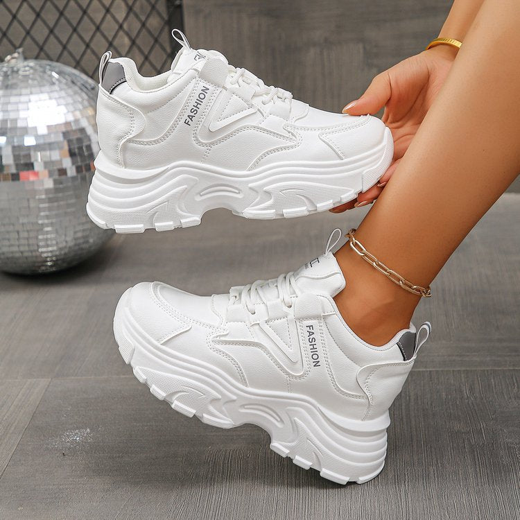 Damen Sneaker mit sportlichem Design und dämpfender Sohle R&B