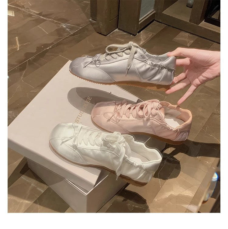 Damen Sportliche Sneakers mit atmungsaktiver Obermaterialstruktur und komfortablem Fußbett