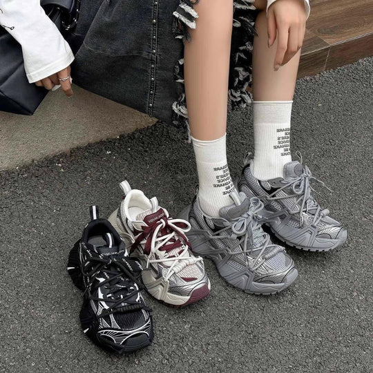 Damen Sportliche Sneaker mit atmungsaktivem Obermaterial und dämpfender Sohle R&B