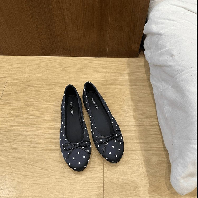 Damen klassische Ballerinas mit verspieltem Punktmuster und dekorativem Schleifendetail R&B