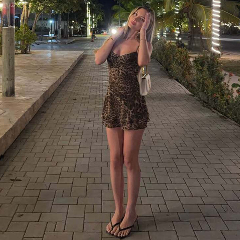 Damen Nachtkleid mit tierischem Muster und zartem Spaghettiträgerschnitt R&B