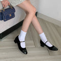 Damen Elegante Ballerinas mit verstellbarem Riemen und glänzender Oberfläche