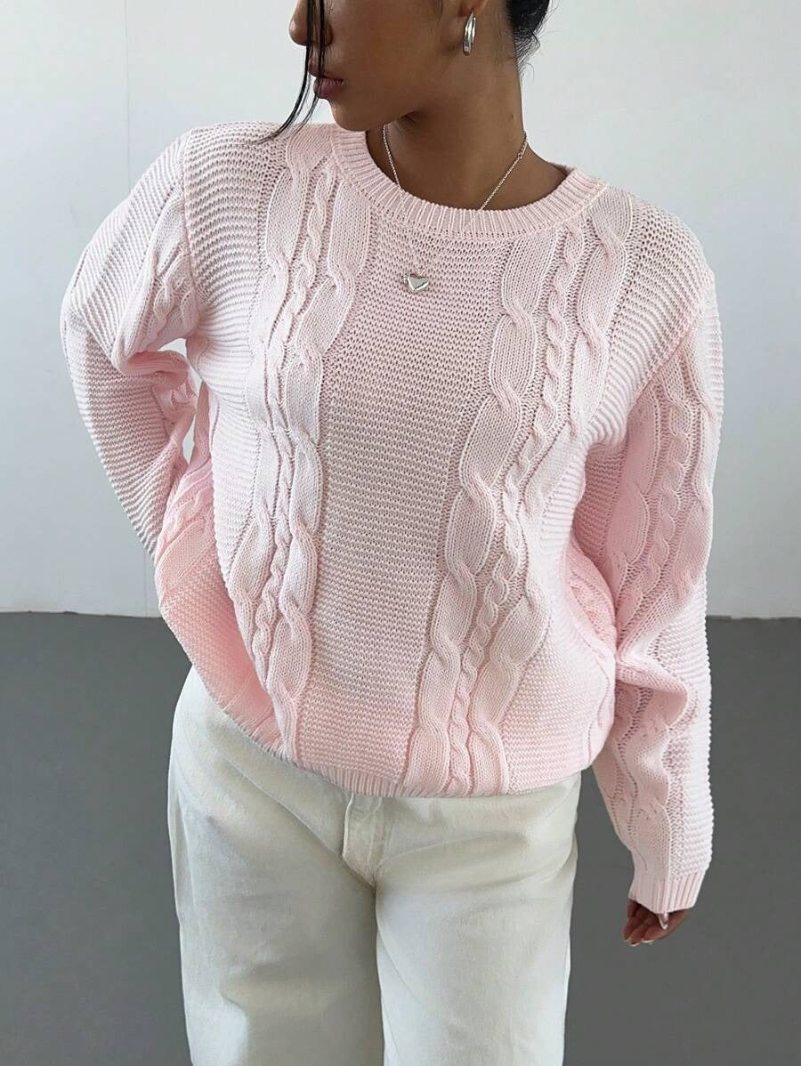 Damen Grobstrickpullover mit zeitlosem Zopfmuster und lässigem Schnitt R&B