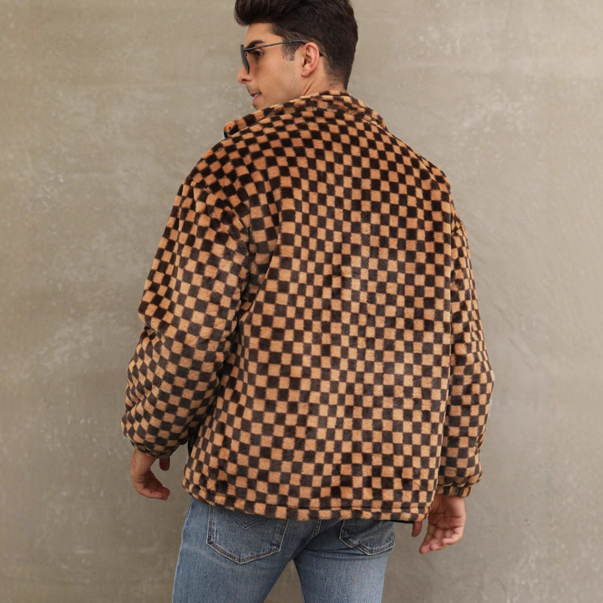 Herren Plüschjacke mit Karo-Muster und hohem Kragen R&B
