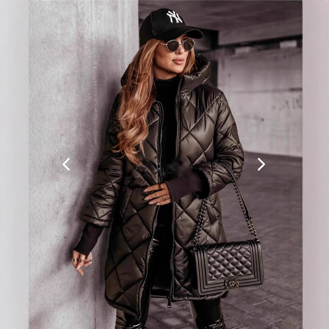 Damen Lässige Steppjacke mit Kapuze und praktischen Taschen R&B