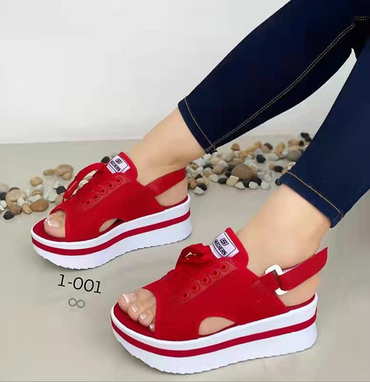 Damen Plateausandalen mit verstellbarem Riemendesign und luftiger Strickoberfläche R&B