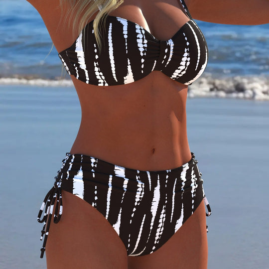 Damen Bikini mit gepolstertem Balconette-Oberteil und dekorativem Rüschen-Detail R&B
