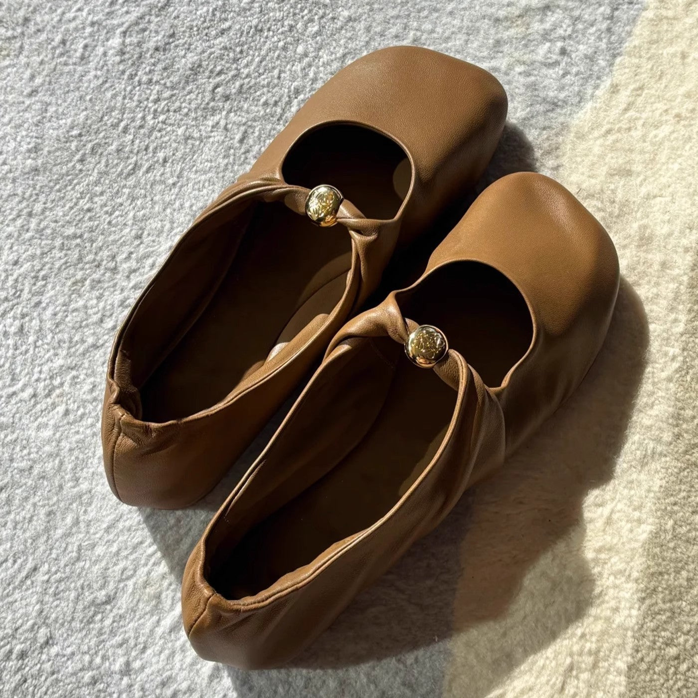 Damen Ballerinas mit dekorativem Kettenakzent und modischer Knopfdetail R&B